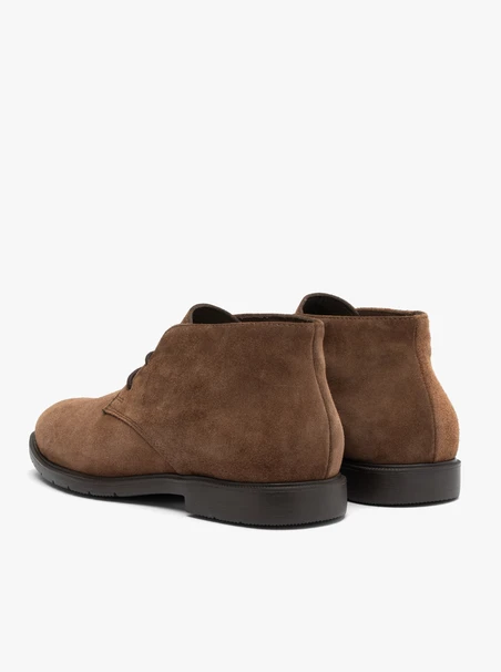 Braune Freizeitstiefel