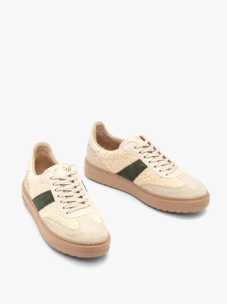 Creme-olive sportliche Halbschuhe zum Schnüren mit Kunstfell