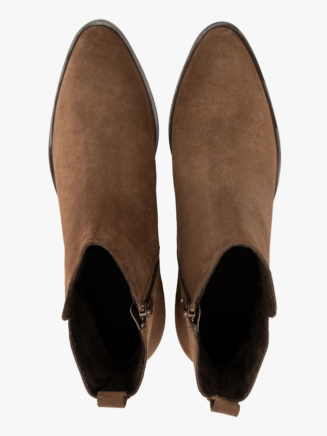 Braune isolierte Velourslederstiefel