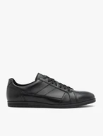 Schwarze lässige Halbschuhe