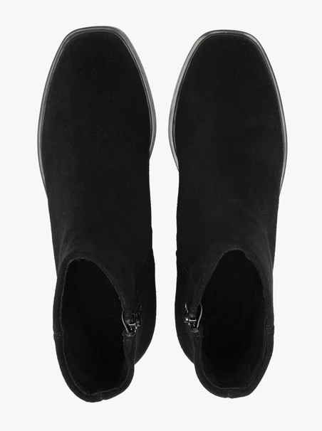Schwarze flache Veloursstiefel