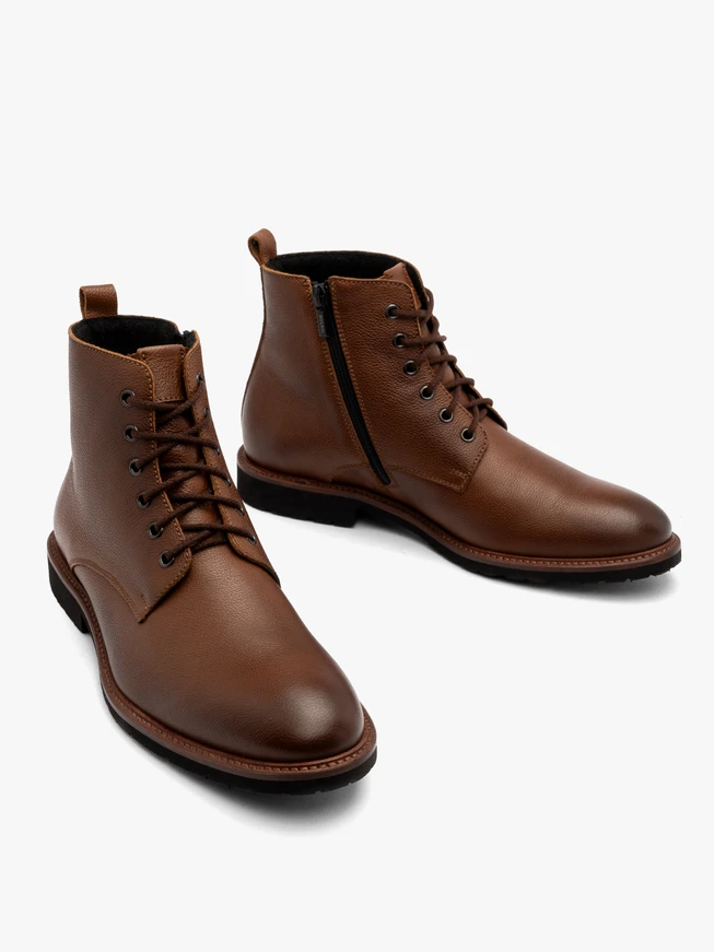 Braune Herren-Winterstiefel aus Vollnarbenleder mit Schnürung und Reißverschluss