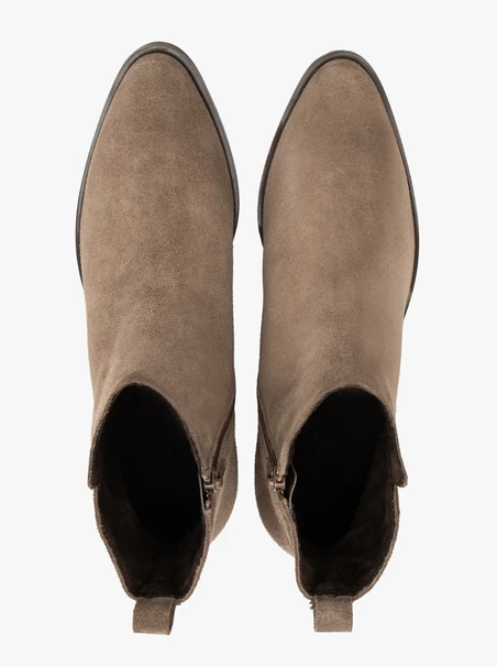Hellbraune Stiletto-Stiefel