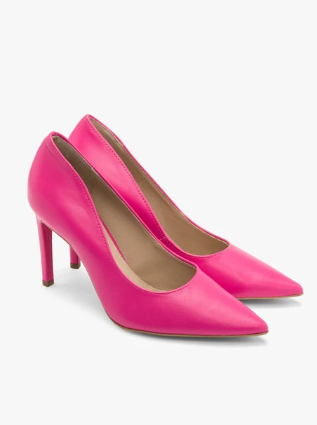 Fuchsiafarbene hochhackige Pumps