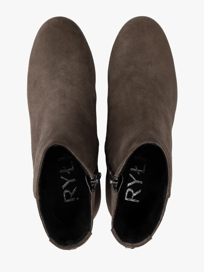 Stöckelschuhe aus braunem Velours