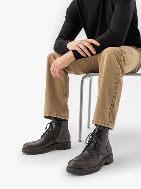 Dunkelgrüne Vollnarbenlederstiefel