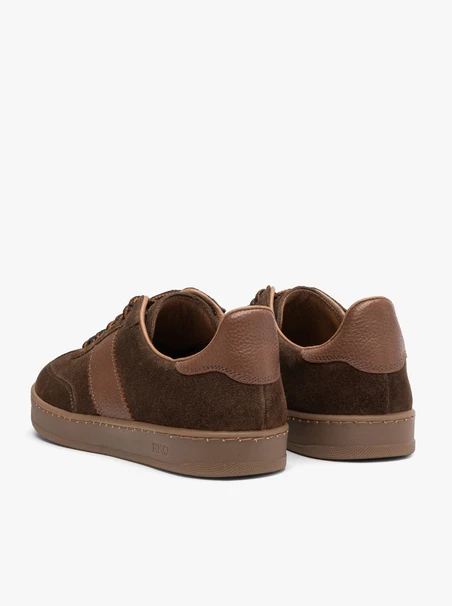 Braune Sporthalbschuhe für Frauen