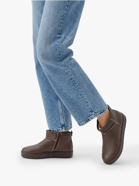 Braune Low-Top-Schneestiefel aus Leder für Damen