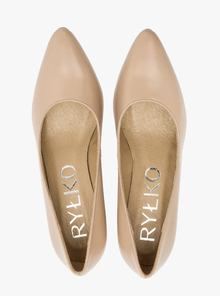 Beigefarbene Pumps mit Stilettoabsatz
