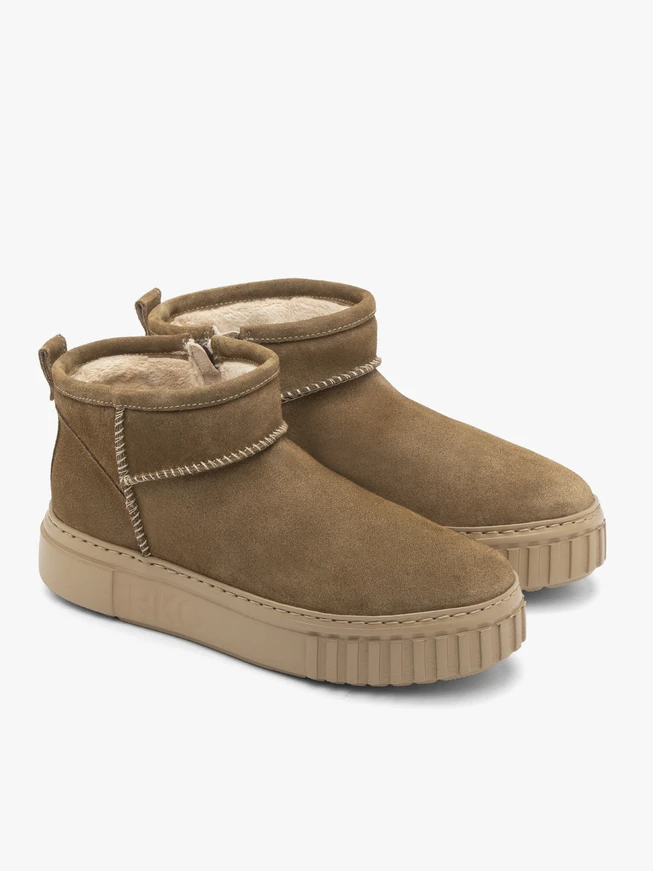 Kurze olivgrüne Schneestiefel