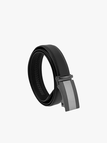 Gürtel für schwarze Männer