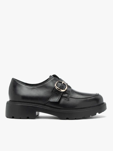 Halbschuhe aus schwarzem Narbenleder