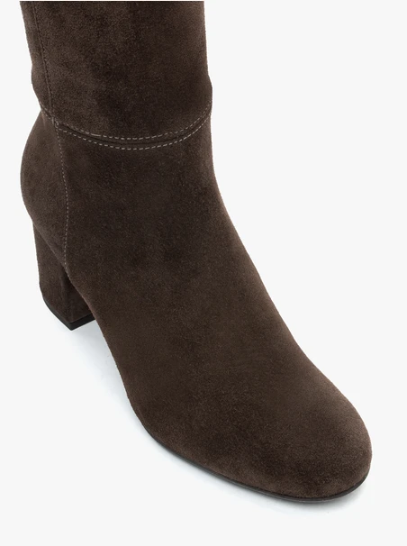 Dunkelbraune Stiletto-Stiefel