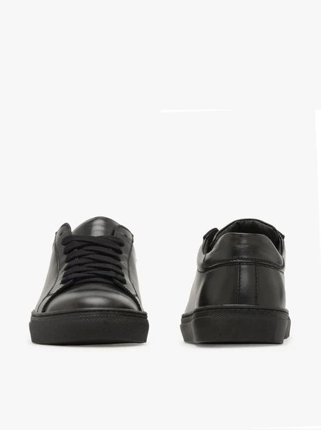 Schwarze Turnschuhe für Männer
