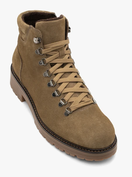 Stiefel aus olivfarbenem Veloursleder