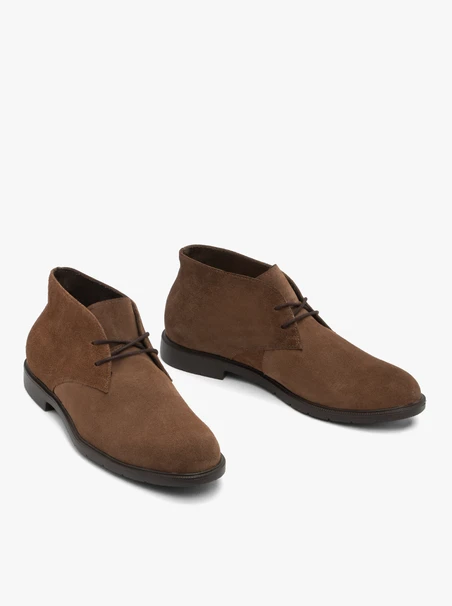 Braune Freizeitstiefel