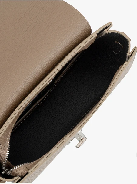 Dunkelbeige Handtasche mit dekorativer Schnalle
