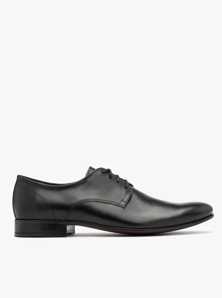 Schwarze klassische Herrenschuhe
