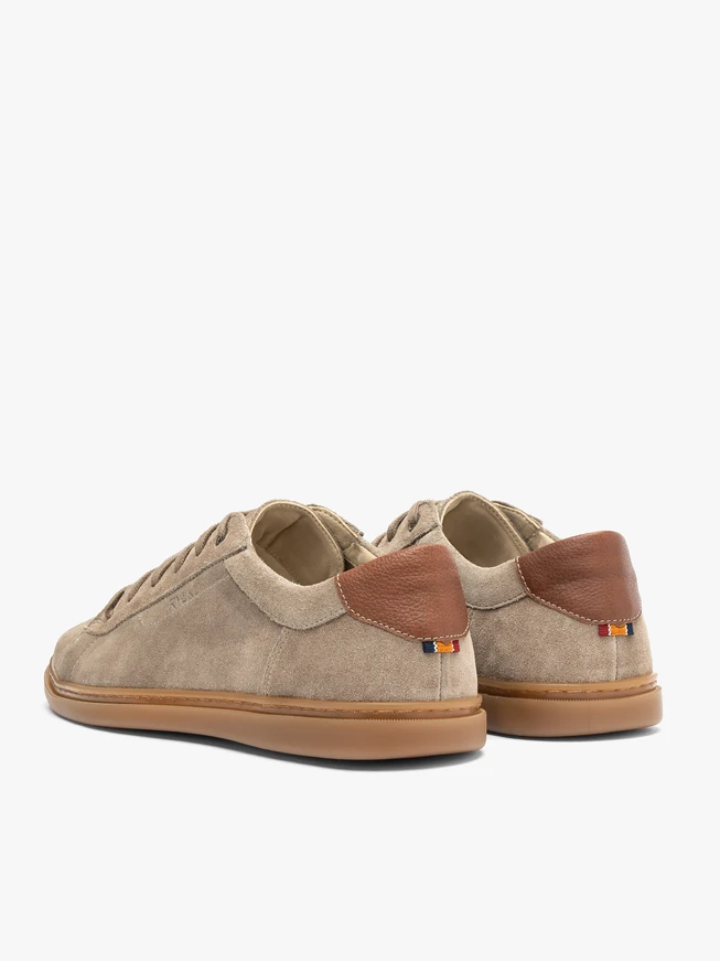 Graubraune Schnürhalbschuhe