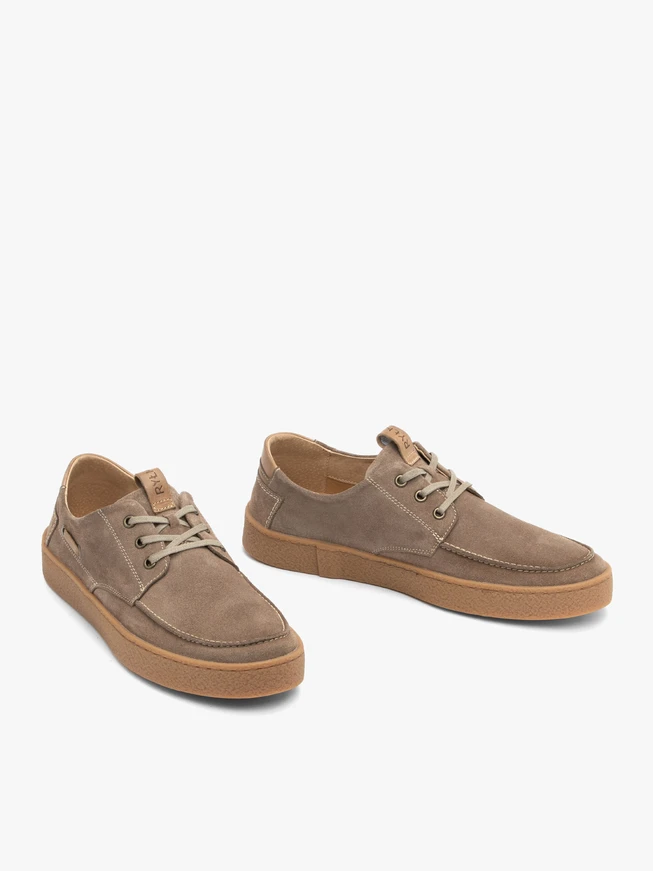 Beigefarbene Schnürhalbschuhe