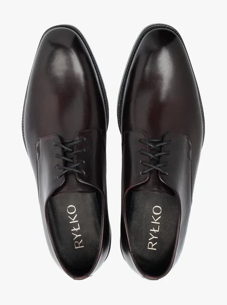 Kastanienbraune Premium-Schuhe
