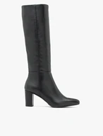 Schwarzer Stiefel aus genarbtem Leder mit schmalem Schaft