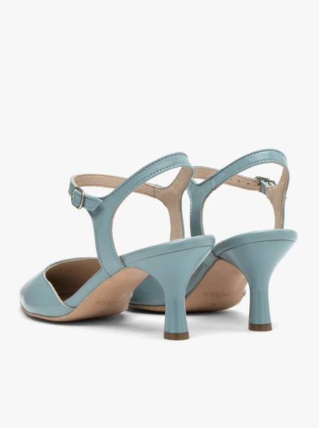 Blaue Pumps mit lackiertem Absatz