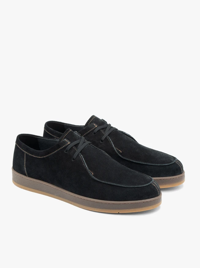 Schwarze lässige Halbschuhe