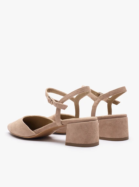 Taupefarbene absatzlose Slingback-Pumps mit Pfosten