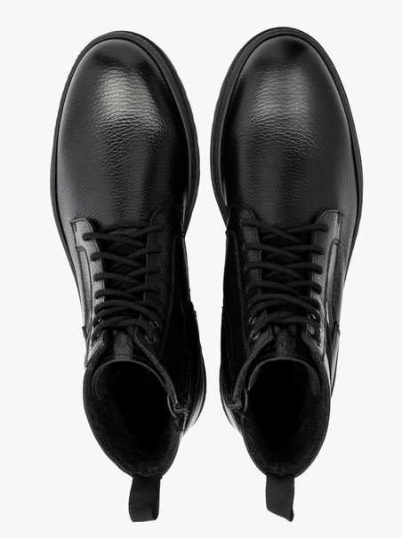Schwarze Herrenstiefel im Freizeitstil