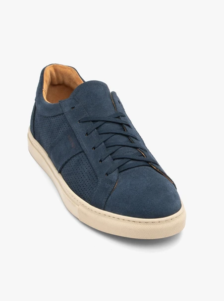 Marineblaue Sportschuhe mit Perforationen