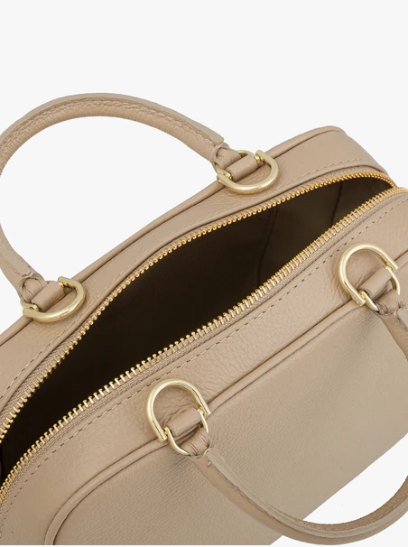 Beigefarbene Bowlingtasche