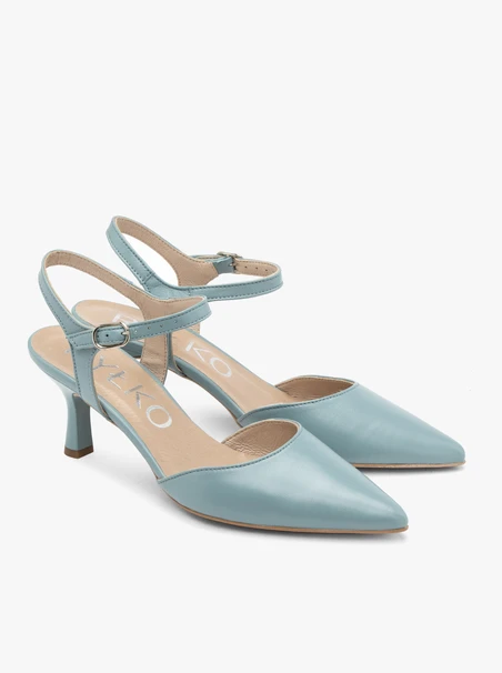 Blaue Pumps mit lackiertem Absatz