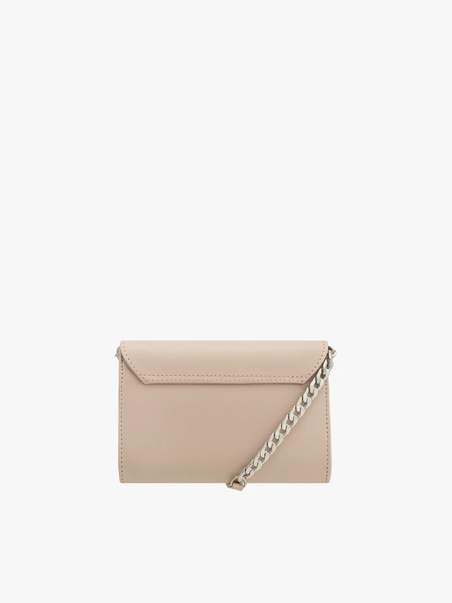 Beigefarbene Leder-Clutch-Tasche mit Kette