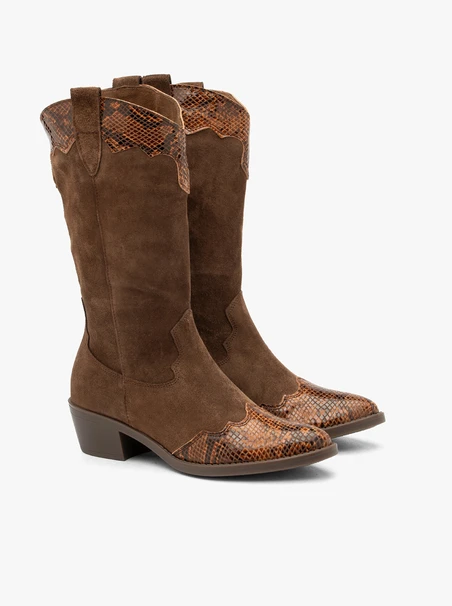 Braune Cowboystiefel mit Tiermotiv