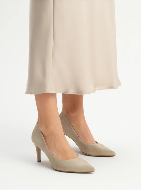 Stiletto-Pumps aus Velours