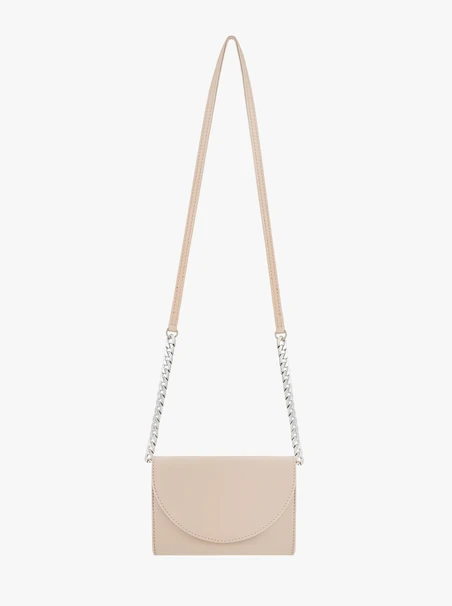 Beigefarbene Leder-Clutch-Tasche mit Kette
