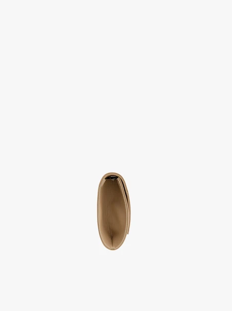 Dunkelbeige Leder-Clutch-Tasche mit Kettenverzierung