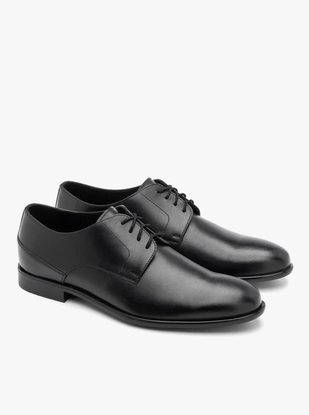 Klassische Schnürschuhe aus schwarzem Oberleder