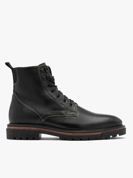 Schwarze Herrenstiefel mit braunem Einsatz an der Unterseite