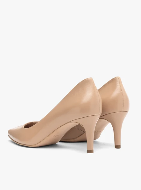 Beigefarbene Stiletto-Pumps