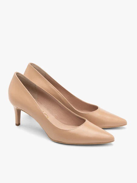 Beigefarbene Stiletto-Pumps