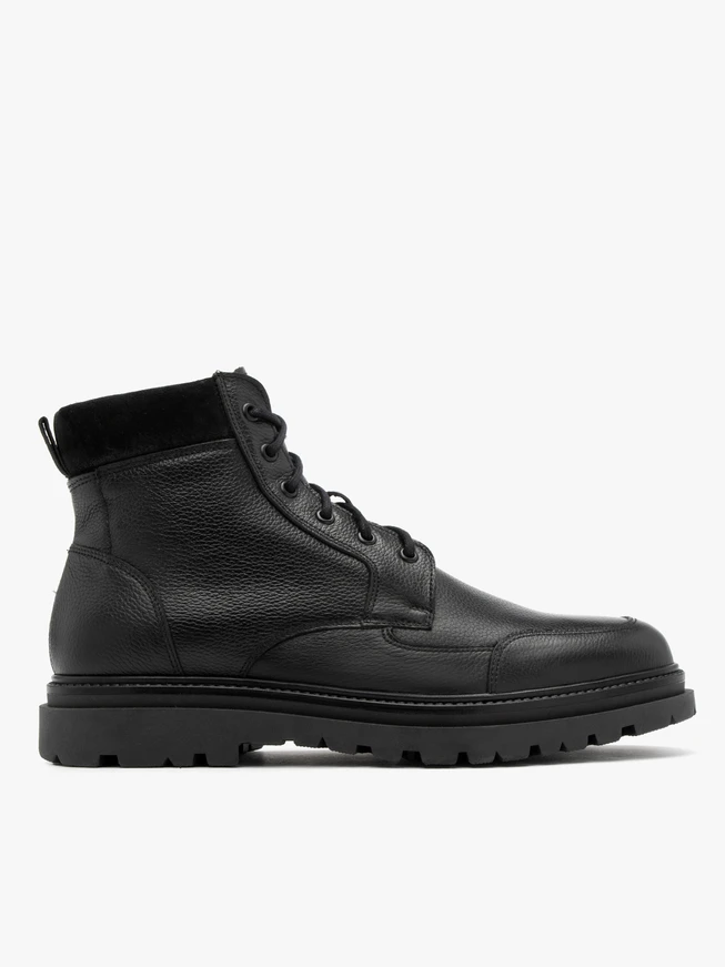 Solide Herrenstiefel mit dekorativem Schaft