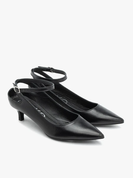 Schwarze Entenschwanz-Pumps