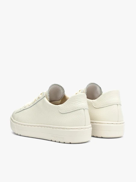 Halbschuhe aus cremefarbenem Leder