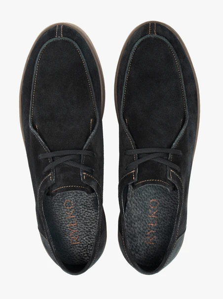 Schwarze lässige Halbschuhe