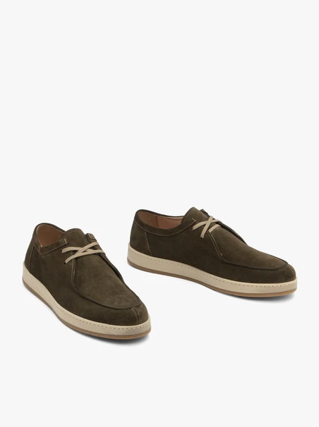 Olivfarbene Freizeithalbschuhe