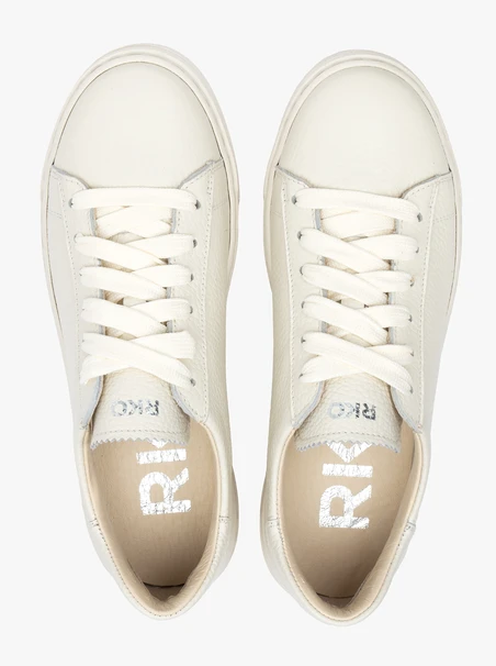 Halbschuhe aus cremefarbenem Leder