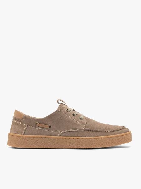 Beigefarbene Schnürhalbschuhe