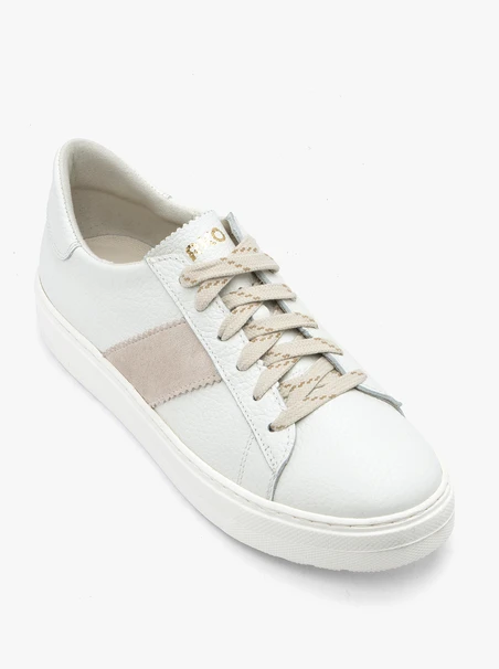 Halbschuhe aus cremefarbenem Leder